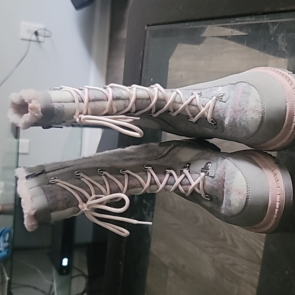 Woman's Pink, Grey, White Lace Up Winter Boots